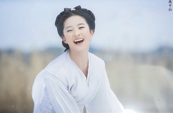 陸劇「一眼萬年的古裝美人」2:劉亦菲 飾演《神鵰俠侶》小龍女