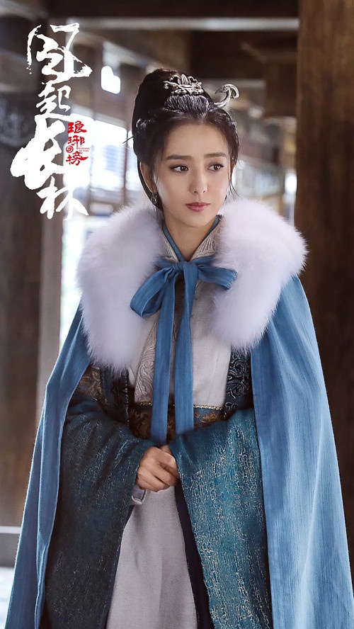 古裝劇后宮娘娘斗篷造型5:佟麗婭 飾演《瑯琊榜之風起長林》蒙淺雪