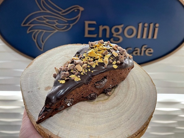 Engolili英格莉莉推法芙娜可可司康、芋頭司康