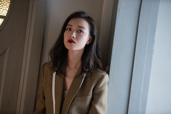 熱播陸劇最受歡迎角色TOP 3:倪妮 飾演《流金歲月》朱鎖鎖
