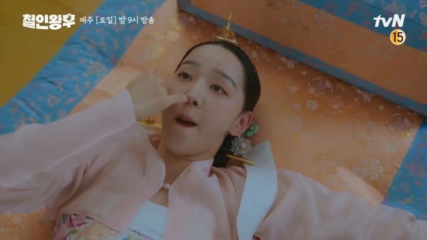 《哲仁王后》崔尚宮養奉煥太辛苦！規矩教不聽、看到水就跳，北韓有玄彬日子幸福多了！