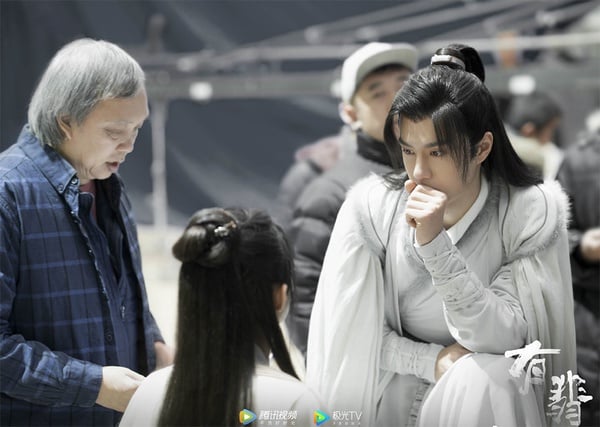 古裝劇穿披風的古裝男神1：王一博 飾演《有翡》謝允