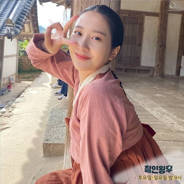 《哲仁王后》10位配角介紹！崔尚宮是《迫降》北韓大媽，萬福是《原來是美男》馬室長！
