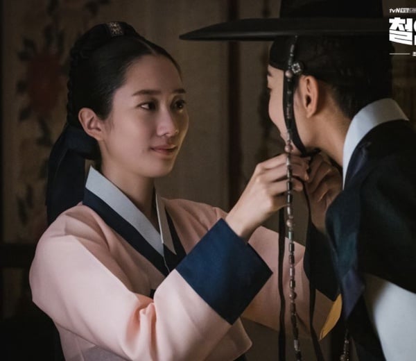 《哲仁王后》10位配角介紹！崔尚宮是《迫降》北韓大媽，萬福是《原來是美男》馬室長！