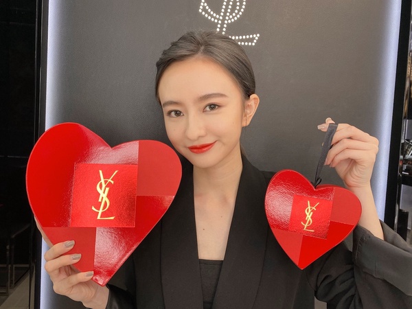 2021情人節禮物推薦清單！情人節男生選彩妝/香氛不NG， YSL、SABON禮盒送女友最驚喜