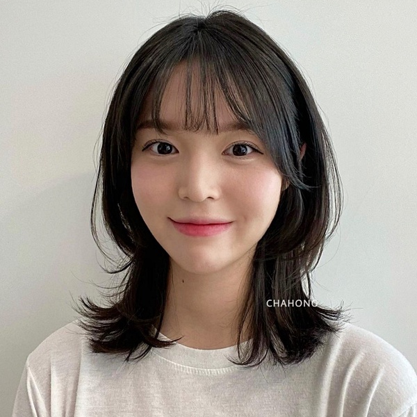 韓國2021春夏髮型範本推薦！髮型師公開燙髮、剪髮圖鑑，這款顯嫩遮肉、燙完仙氣爆棚