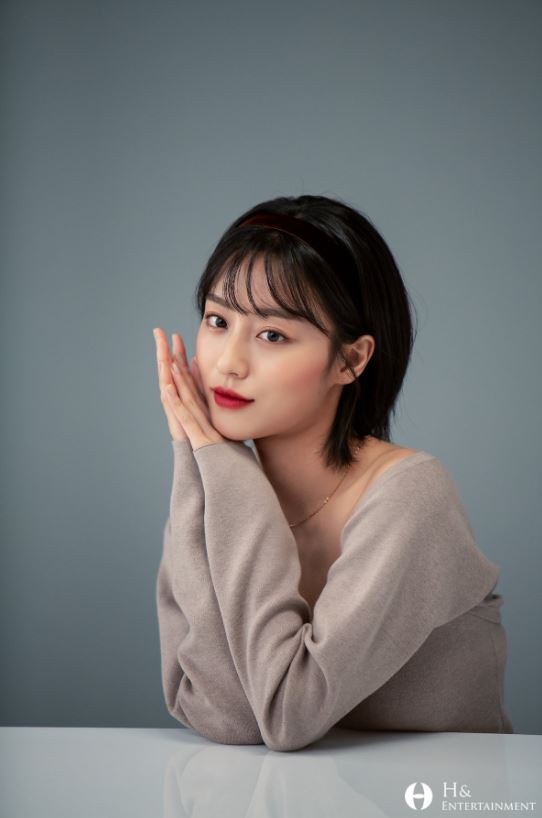 《女神降臨》隱藏美女配角2：姜旻兒 飾演 朱靜好友「崔秀雅」