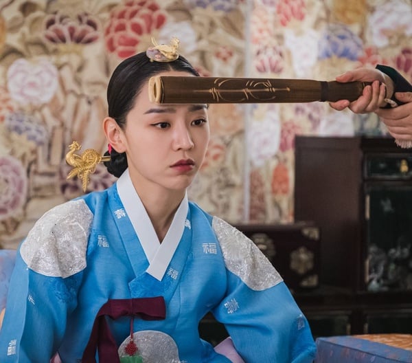 《哲仁王后》奉煥歪理金句集合！復仇要美美的、神解析婚姻本質，奉煥：婚禮就等於喪禮