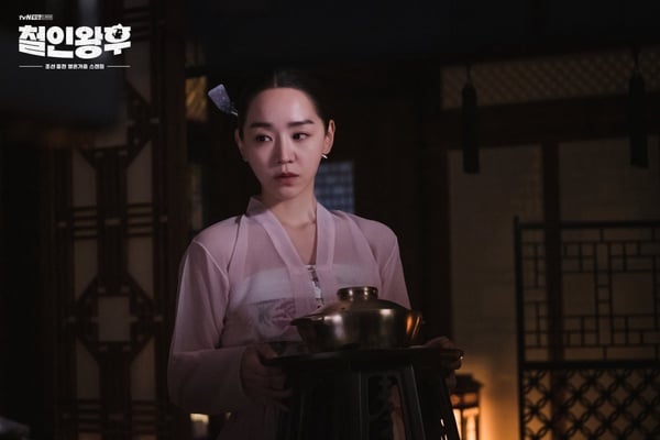 《哲仁王后》網議結局奉煥將回現代？4大伏筆解析，哲宗學現代知識，他可能一起穿越？