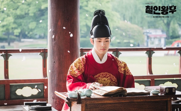 《哲仁王后》哲宗歷史揭密！一生悲慘、11個小孩都短命，「日贏夜輸」哲宗好色但不行？