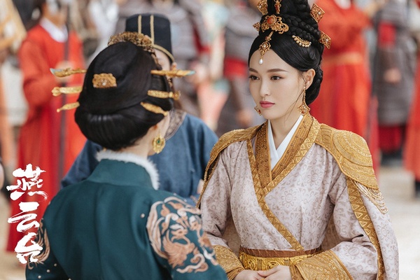 9位演技跟不上顏值的陸劇女星！唐嫣、古力娜扎上榜，吳謹言走不出《延禧攻略》套路