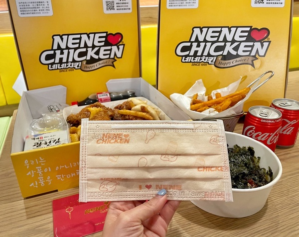 NENE CHICKEN推韓式「巧克力炸雞」，香甜巧克力炸雞「這天」開賣！加巧克力炸年糕必吃