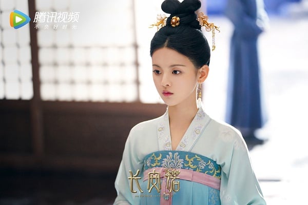 10位偶像女團的古裝造型！吳宣儀《斗羅大陸》可愛，楊超越、鞠婧禕好仙，她卻醜出天際