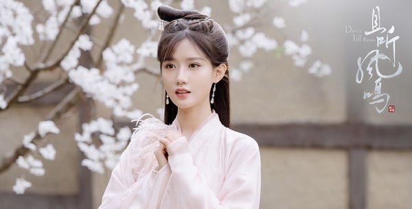 偶像女團的古裝造型9：陳意涵《且聽鳳鳴》