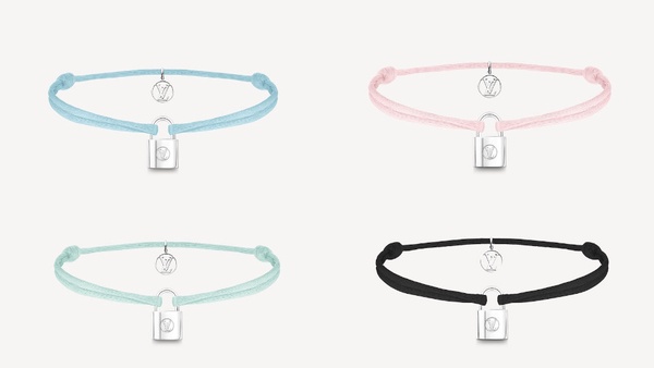 LV「Silver Lockit鎖頭手鍊」粉嫩登場！寶寶藍、櫻花粉春季必備，還有全新粉彩泰迪熊