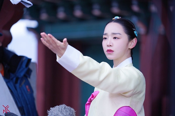 《哲仁王后》番外昭容「拼命追夫」太可愛！昭容其實強大獨立，全劇是她找回自我過程？