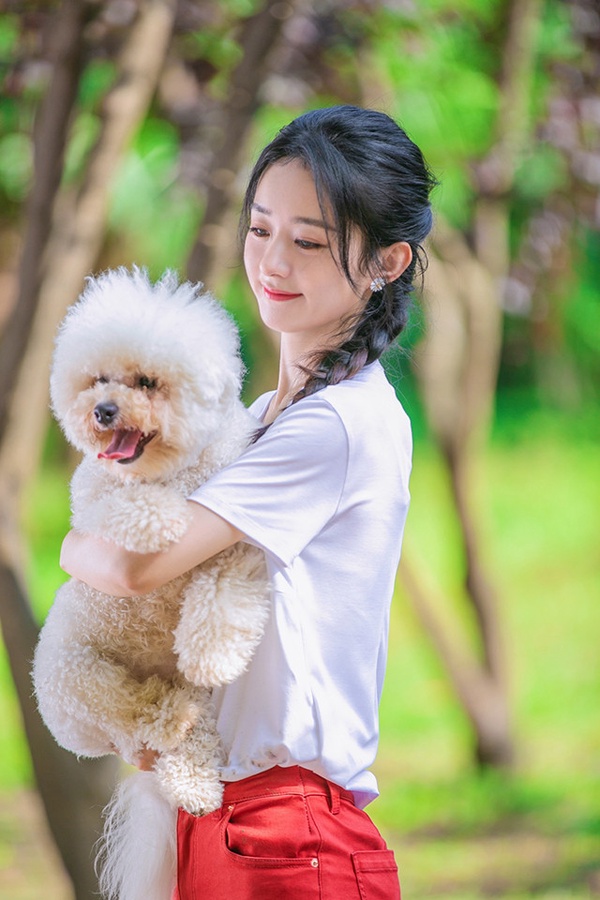 二月最受歡迎陸劇演員排行榜TOP 7：趙麗穎