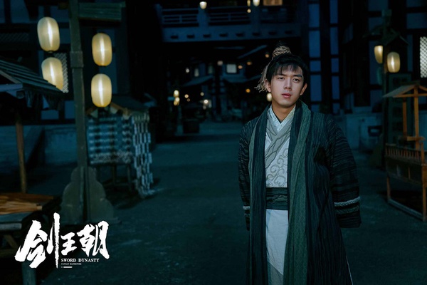 10位陸劇男星少年感古裝造型！肖戰《斗羅大陸》可愛，王一博《有翡》帥，李現卻被嫌醜