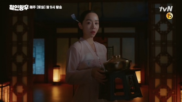 《哲仁王后》特輯幕後故事！「飢渴的吻」撞到牙齒繼續親，金正賢結局這幕竟然又是即興