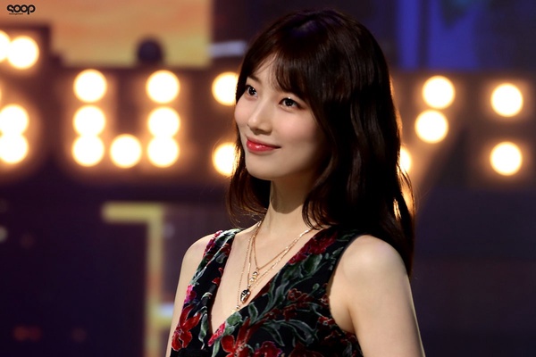 《哲仁王后》申惠善是元斌迷妹！韓劇女神也追星，她被玄彬迷倒，全智賢見到他秒害羞！