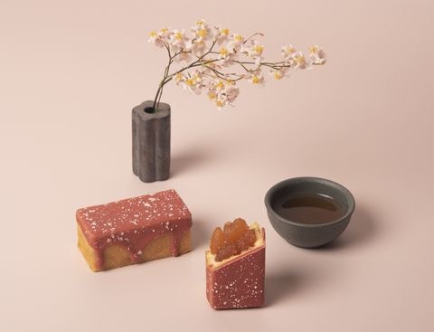 微熱山丘推出「草莓蘋果酥」！法芙娜草莓可可外型＋滿滿蘋果丁，搭配檸檬糖霜酸甜必吃