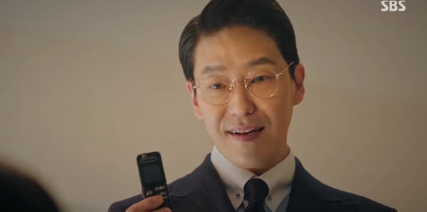 《Penthouse上流戰爭2》羅愛喬是秀蓮假扮？網列可疑證據，蝴蝶刺青被洗掉？羅愛喬第1季就出現過
