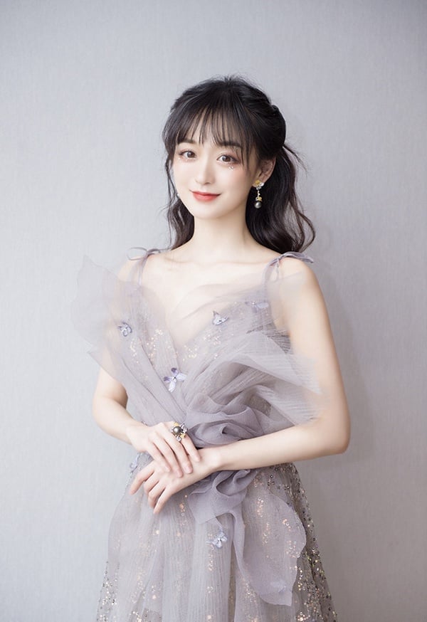 古裝劇《錦心似玉》配角古裝vs時裝1：何泓姍 飾演 喬蓮房