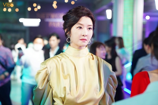 《夢想之地》尹汝真拿下奧斯卡！為愛移民又離婚收場、比她更戲劇化的韓星還有這幾位