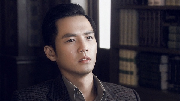 古裝劇9位「美男落淚」！張哲瀚《山河令》美成仙，肖戰《陳情令》哭得讓人心碎