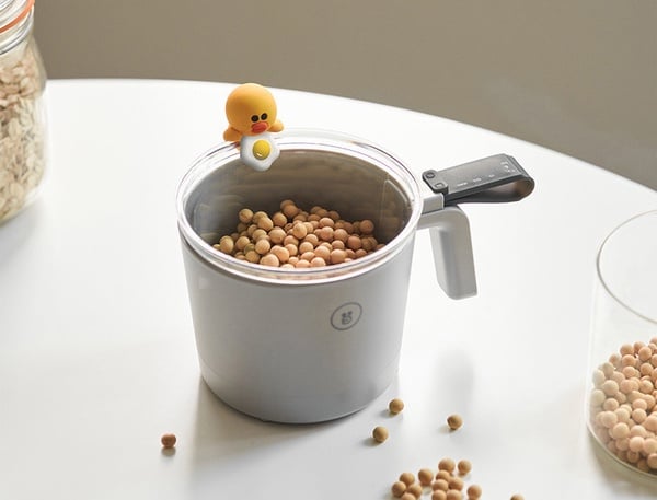Line Friends推出一系列「廚房測量用品」，熊大&莎莉造型計時器、電子秤陪你做料理！