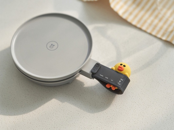 Line Friends推出一系列「廚房測量用品」，熊大&莎莉造型計時器、電子秤陪你做料理！