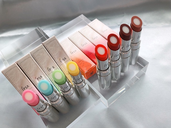 2021專櫃唇膏熱賣色推薦！楊冪色唇膏、YSL#122激嫩顯白，MAC新品口紅這幾色必收