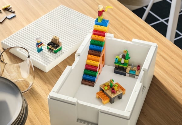 IKEA樂高聯名收納盒台灣開賣！IKEA X LEGO四種大小組合，整套系列也與原樂高配件相容
