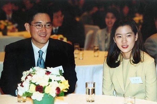 比《上流戰爭》還狗血的財閥4：三星會長李在鎔被捕入獄，前妻愛上韓國影帝