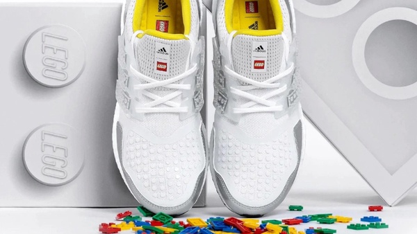 三條線顏色隨你搭！「LEGO x adidas Ultraboost 4.0」全新聯名款登場，激發無限創造力