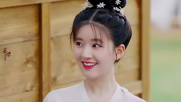 趙露思9個古裝造型！《長歌行》唐裝美過迪麗熱巴，《且試天下》俠女帥炸，這部卻超醜
