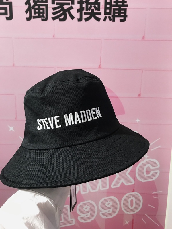 家樂福 X STEVE MADDEN 紅利集點換購開跑