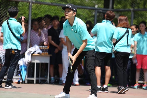 陸劇明星隱藏技能3:鍾漢良 專業網球手、短道速滑全港第六