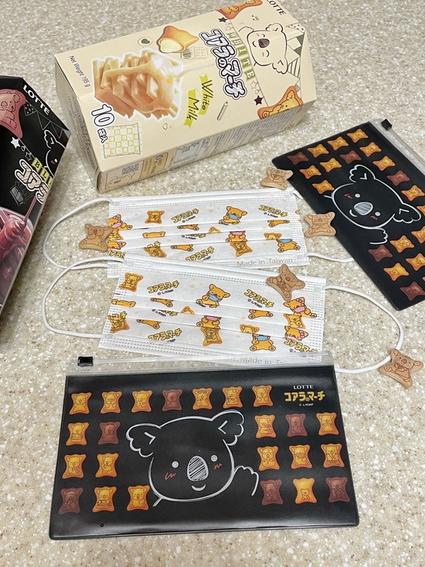 樂天小熊餅乾口罩免費送！