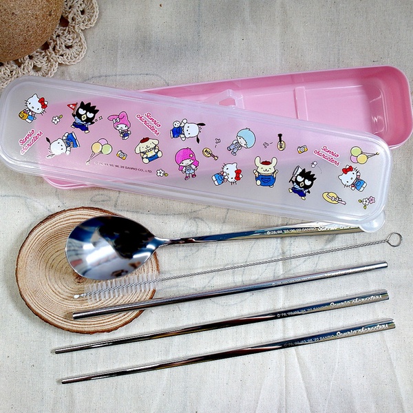 Hello Kitty粉絲注意！全家「三麗鷗野餐周邊商品」預購，20款Kitty商品一次收！