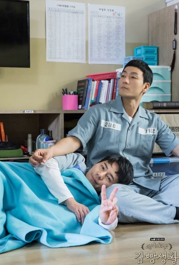 不輸《黑道律師文森佐》的幽默喜劇推薦！《金科長》口碑力壓同期《藍海》，這部是當之無愧神劇