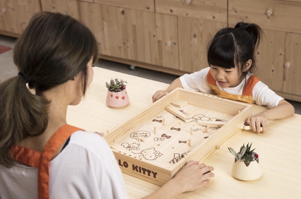 內湖最美市集本周登場！HOLAＸ綠美丘聯手打造「內湖新樂園」，還有純白旋轉木馬超夢幻