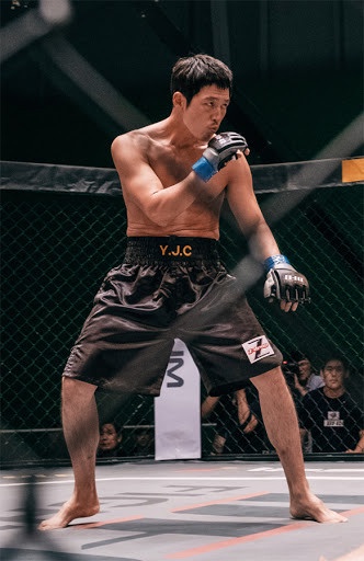 《黑道律師文森佐》宋仲基溜冰舊照爆紅！運動員出身韓星，申成祿宋慧喬半路轉行，他近乎職業級