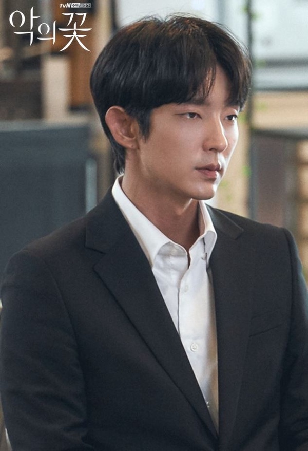 《文森佐》玉澤演當Boss被轟選角失敗？網推亦正亦邪韓劇演員，李昇基、朴寶劍意外驚豔