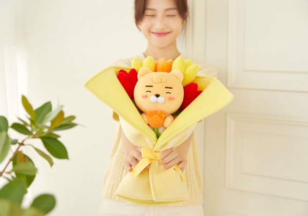 KakaoFriends「萊恩/Jordy花束」32,000韓元(約NT$800)