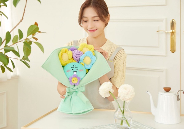 KakaoFriends「萊恩/Jordy花束」32,000韓元(約NT$800)