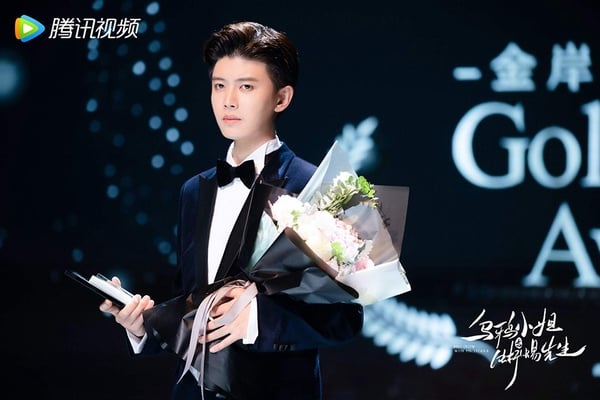 熱播陸劇最受歡迎角色TOP 5：任嘉倫 飾演《烏鴉小姐與蜥蜴先生》顧川