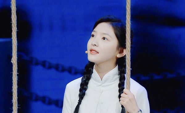 9位陸劇女星「民國風麻花辮造型」！楊紫甜美上熱搜，周也、趙露思都仙氣爆棚