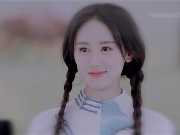 9位陸劇女星「民國風麻花辮造型」！楊紫甜美上熱搜，周也、趙露思都仙氣爆棚