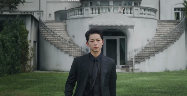 《黑道律師文森佐》深度劇評解析！阿佐3次轉變很關鍵？我們追捧文森佐，其實是件很悲傷的事？